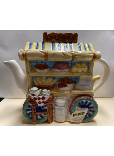 Lotus Hand Crafted Home Décor Mini Teapot